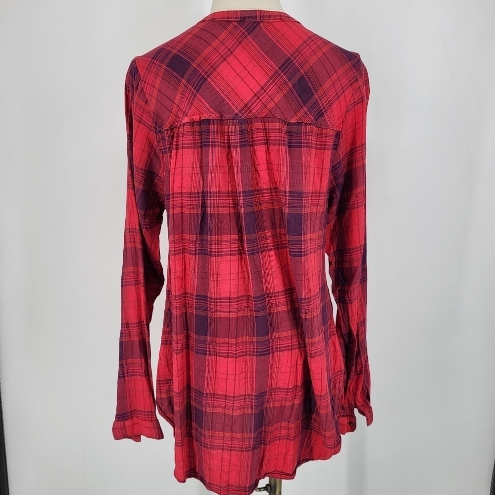 Plaid Flannel Button Down Shirt Red Maurices 0X - Picture 3 of 5